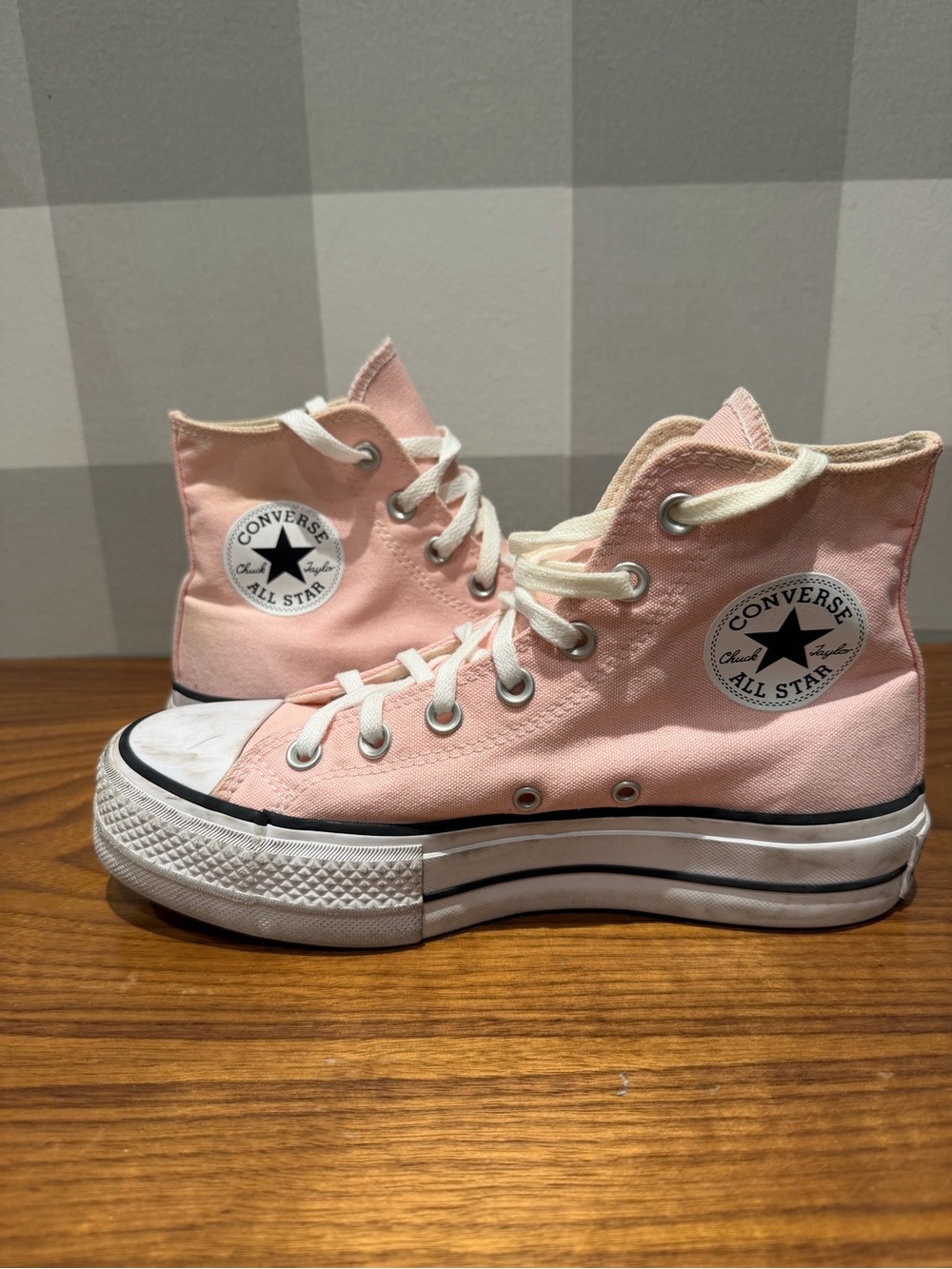 Converse High Top Sneakers in Light Pink